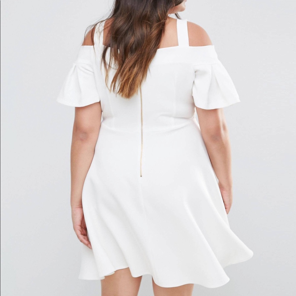 Closet London for ASOS Curve Cold Shoulder Dress - Picture 4 of 5